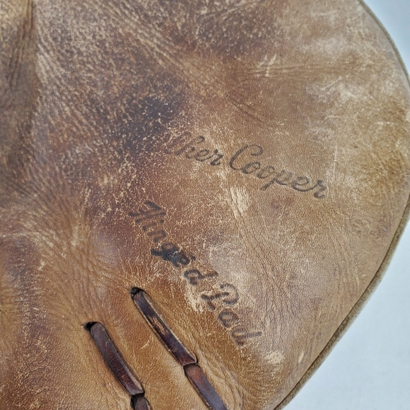 RAWLINGS Catcher Mitt Walker Cooper 10.5” RHT Leather Baseball Glove VTG 50s 60s - Picture 4 of 16